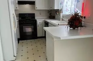 1431 Beacon Village Dr, Raleigh, NC 27604 - Photo 4