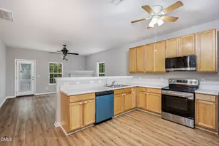 170 River Hills Dr, Clayton, NC 27527 - Photo 8