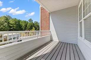 427 Eyam Hall Ln, Apex, NC 27502 - Photo 4
