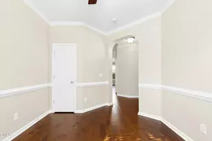 414 Hilltop View St, Cary, NC 27513 - Photo 4