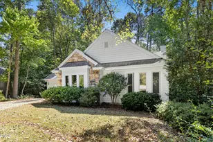 3 Peaceful Pl, Chapel Hill, NC 27517 - Photo 2