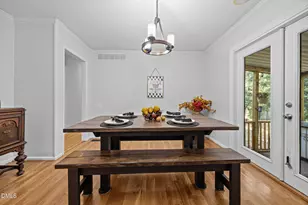 6404 Dixon Dr, Raleigh, NC 27609 - Photo 8