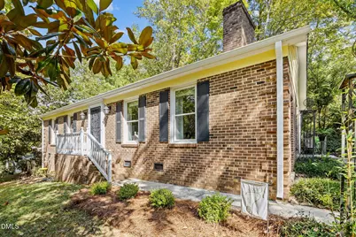 6404 Dixon Drive, Raleigh, NC 27609 - Photo 32