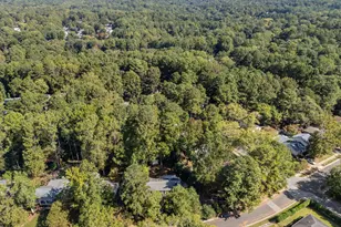 6404 Dixon Dr, Raleigh, NC 27609 - Photo 38