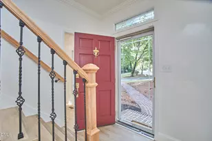 5721 Timber Ridge Dr, Raleigh, NC 27609 - Photo 4