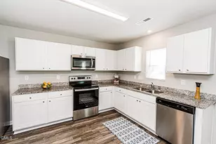 1253 Fescue Rd, Rocky Mount, NC 27801 - Photo 4