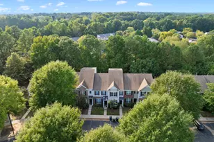 3002 Berkeley Springs Pl, Raleigh, NC 27616 - Photo 4