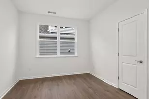 192 Prairie Wolf St, Sanford, NC 27330 - Photo 8