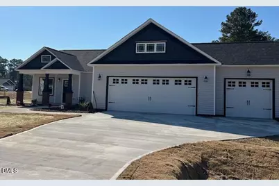 100 Lynn Lane, Selma, NC 27576 - Photo 2