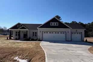 100 Lynn Ln, Selma, NC 27576 - Photo 1