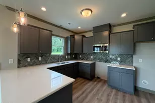 100 Lynn Ln, Selma, NC 27576 - Photo 10