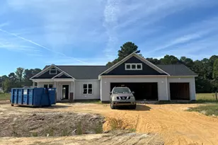 100 Lynn Ln, Selma, NC 27576 - Photo 1