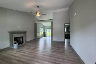 100 Lynn Ln, Selma, NC 27576 - Photo 6