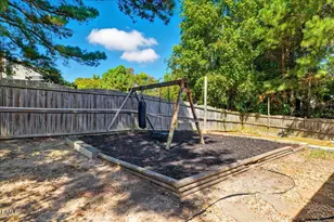 1008 S Fieldhaven Dr, Fuquay Varina, NC 27526 - Photo 42