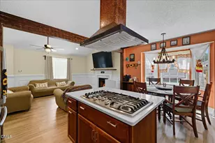 1008 S Fieldhaven Dr, Fuquay Varina, NC 27526 - Photo 16