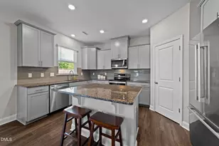 31 Wood Barn Ct, Fuquay Varina, NC 27526 - Photo 10