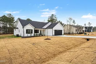 118 Prosecco Dr, Princeton, NC 27569 - Photo 2