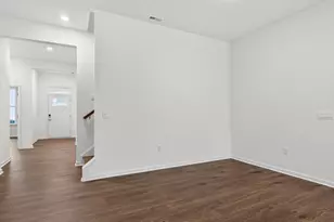 184 Prairie Wolf St, Sanford, NC 27330 - Photo 6