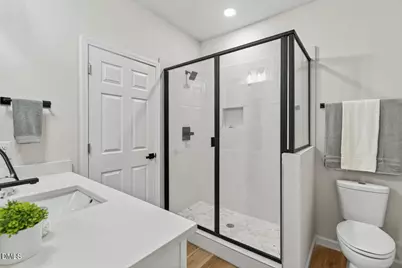 606 N Maple Street, Durham, NC 27703 - Photo 4