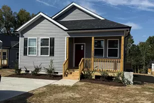 129 W Old Glencoe Rd, Burlington, NC 27217 - Photo 1