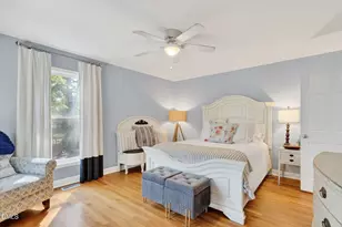 802 N Lincoln St, Benson, NC 27504 - Photo 16