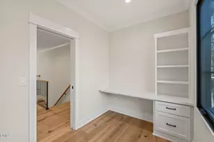 432 Emerson Dr, Raleigh, NC 27609 - Photo 64