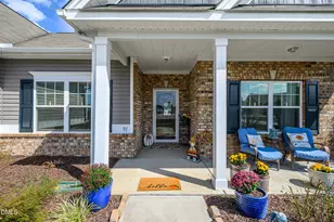 91 Charlottes Web Cir, Benson, NC 27504 - Photo 4