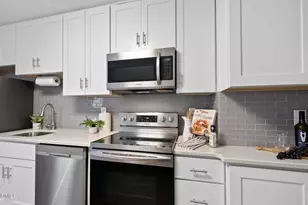 1228 S State St, Raleigh, NC 27610 - Photo 6