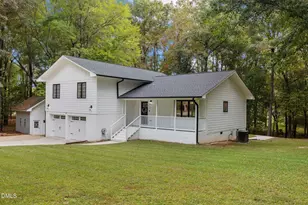 1017 Harvest Mill Ct, Raleigh, NC 27610 - Photo 8