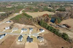 25 Diamond Crk Dr, Zebulon, NC 27597 - Photo 32