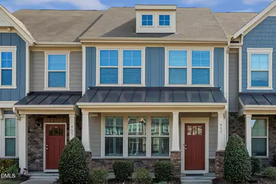 957 Ambergate Station, Apex, NC 27502 - Photo 2