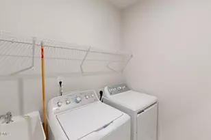 2728 Hunter Woods Dr, Apex, NC 27502 - Photo 20