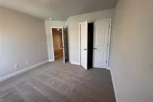 13 Joyner Park Dr, Rocky Mount, NC 27803 - Photo 16