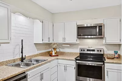 5080 Flint Ridge Place, Raleigh, NC 27609 - Photo 8