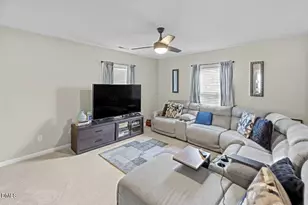 8911 Elizabeth Bennet Pl, Raleigh, NC 27616 - Photo 14