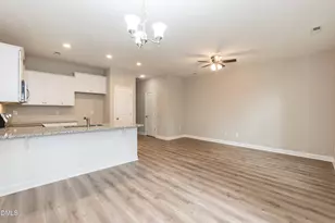 737 Grover Ln, Burlington, NC 27217 - Photo 10