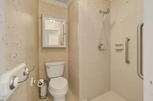 106 Greenwood Cir, Cary, NC 27511 - Photo 20