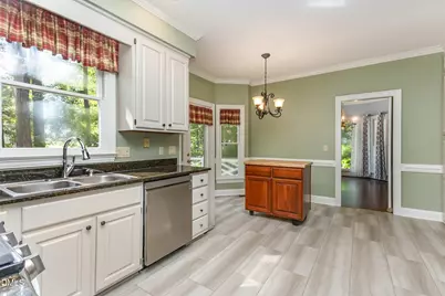 2100 Beachwood Drive, Sanford, NC 27330 - Photo 14