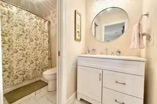 6844 Gloucester Rd, Raleigh, NC 27612 - Photo 18