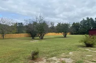 148 Baptist Church Rd, Henderson, NC 27537 - Photo 2