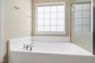 4800 Arbor Lodge Dr, Raleigh, NC 27616 - Photo 26