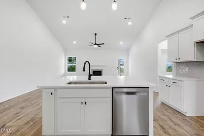 108 Brighton Street, La Grange, NC 28551 - Photo 12