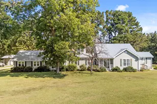 1208 Peach Orchard Rd, Four Oaks, NC 27524 - Photo 2