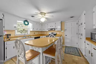 1208 Peach Orchard Rd, Four Oaks, NC 27524 - Photo 58