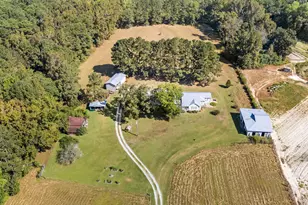 1208 Peach Orchard Rd, Four Oaks, NC 27524 - Photo 4