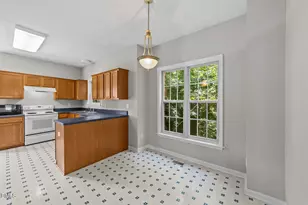 108 Tarlow Ct, Cary, NC 27513 - Photo 26