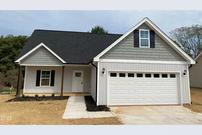 409 E Lee Avenue, Yadkinville, NC 27055 - Photo 1