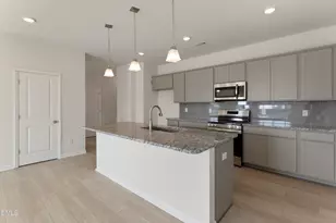 280 Ambassador Dr, Clayton, NC 27520 - Photo 6