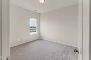 280 Ambassador Dr, Clayton, NC 27520 - Photo 22