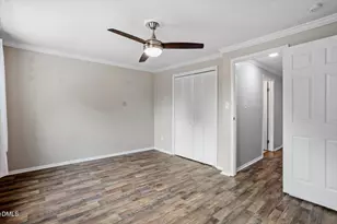 7715 Kingsberry Ct, Raleigh, NC 27615 - Photo 18